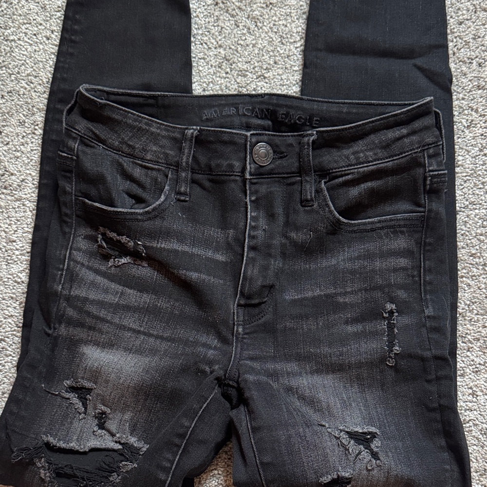 American Eagle Outfitters Women's Black Ripped Skinny Jeans